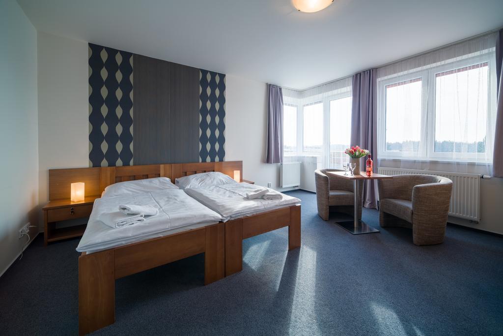 Garni Hotel Trebon Bilik gambar