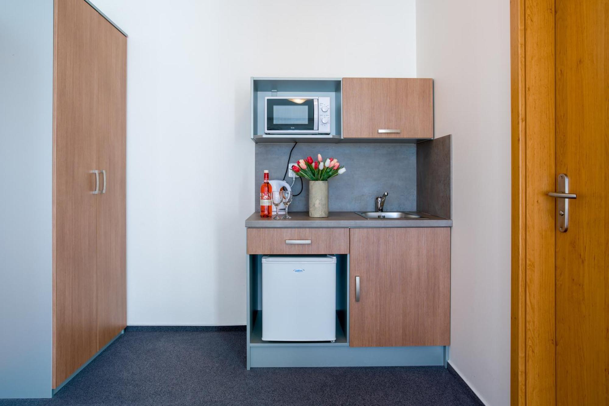 Garni Hotel Trebon Luaran gambar